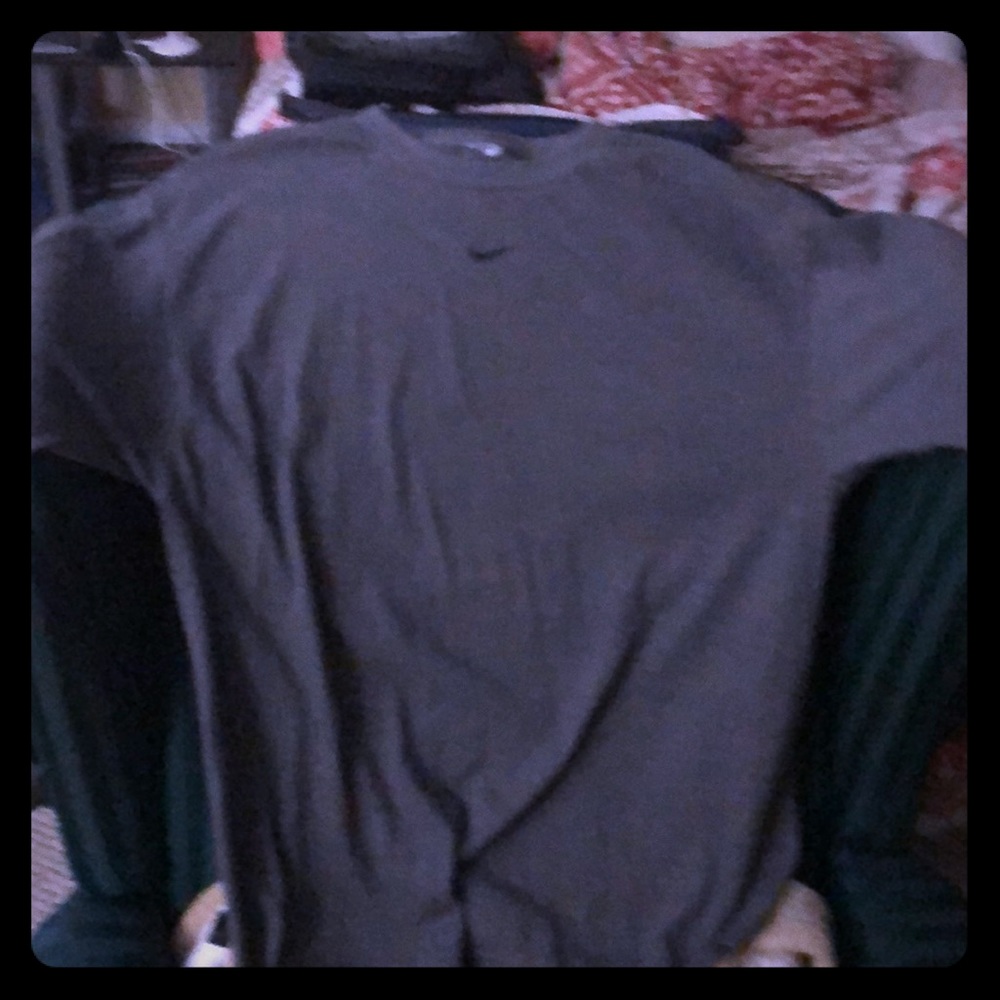 Long sleeved T-shirt